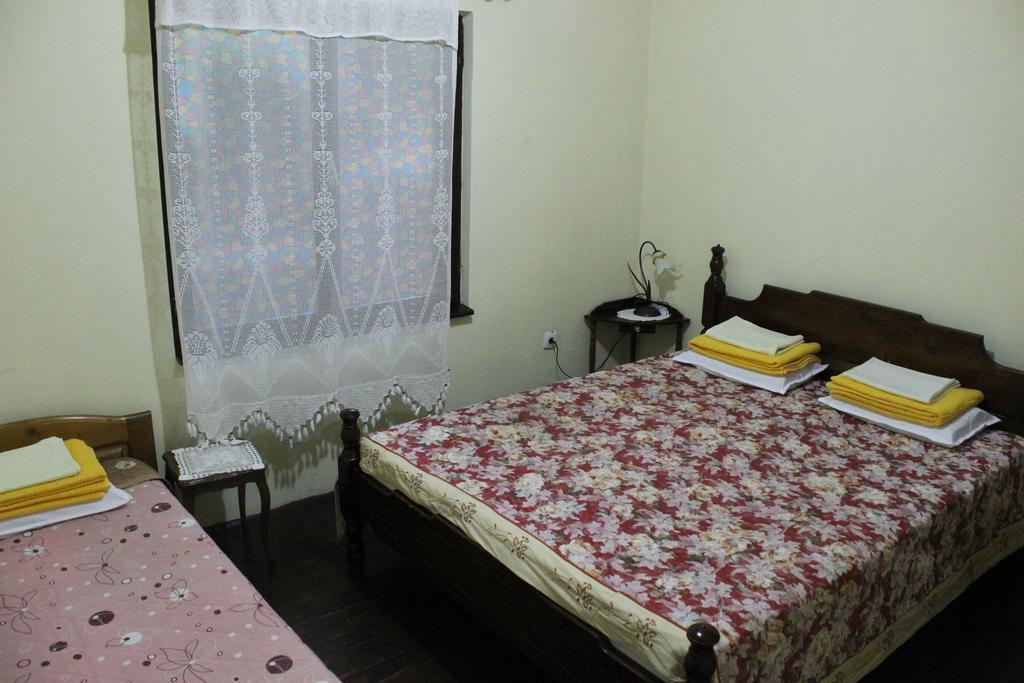 Apartments Mijuskovic ドンジ・モリンジ 部屋 写真