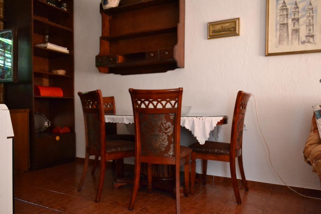 Apartments Mijuskovic ドンジ・モリンジ 部屋 写真